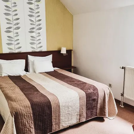 B&B Apat Panzio Es Hajdina Etterem Apátistvánfalva