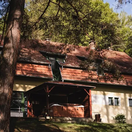 B&B Apat Panzio Es Hajdina Etterem