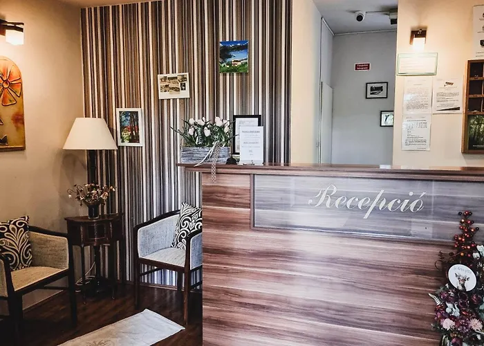 B&B Apat Panzio Es Hajdina Etterem 3*