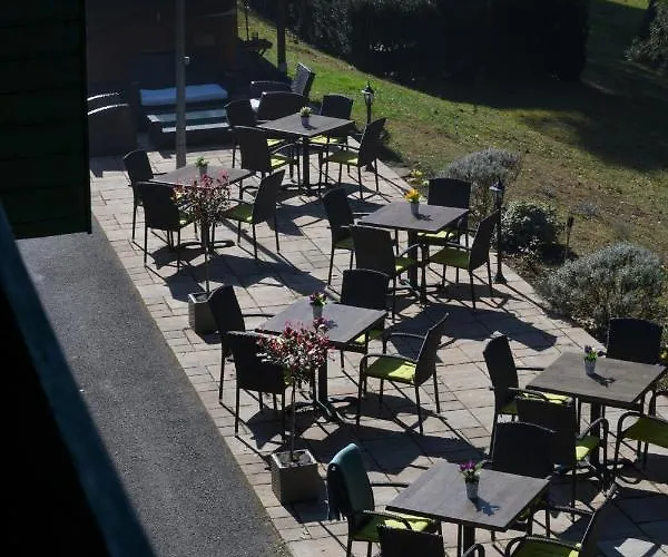 B&B Apat Panzio Es Hajdina Etterem 3*